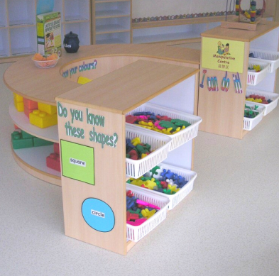 OS14 - Horse Shoe Low Shelves with Open Shelves