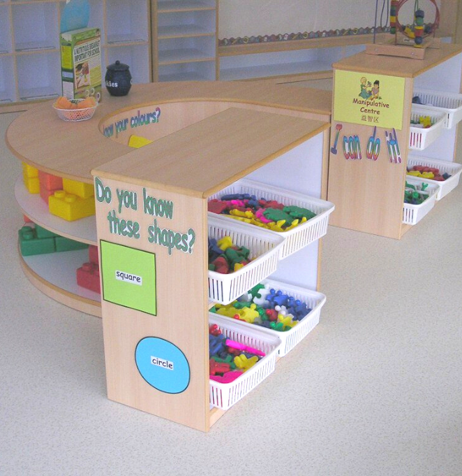 Cubbies/Open Shelves